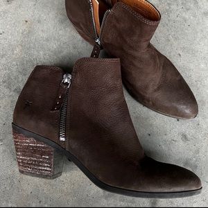 Frye Judith Zip Booties